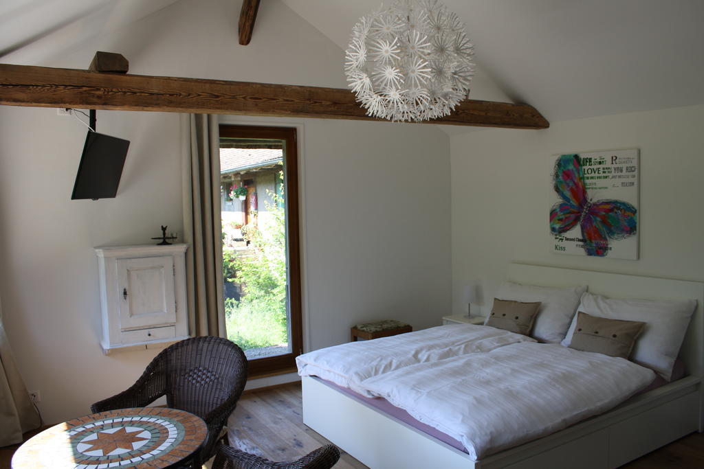 Ofenhaus Villa Murten Rom bilde